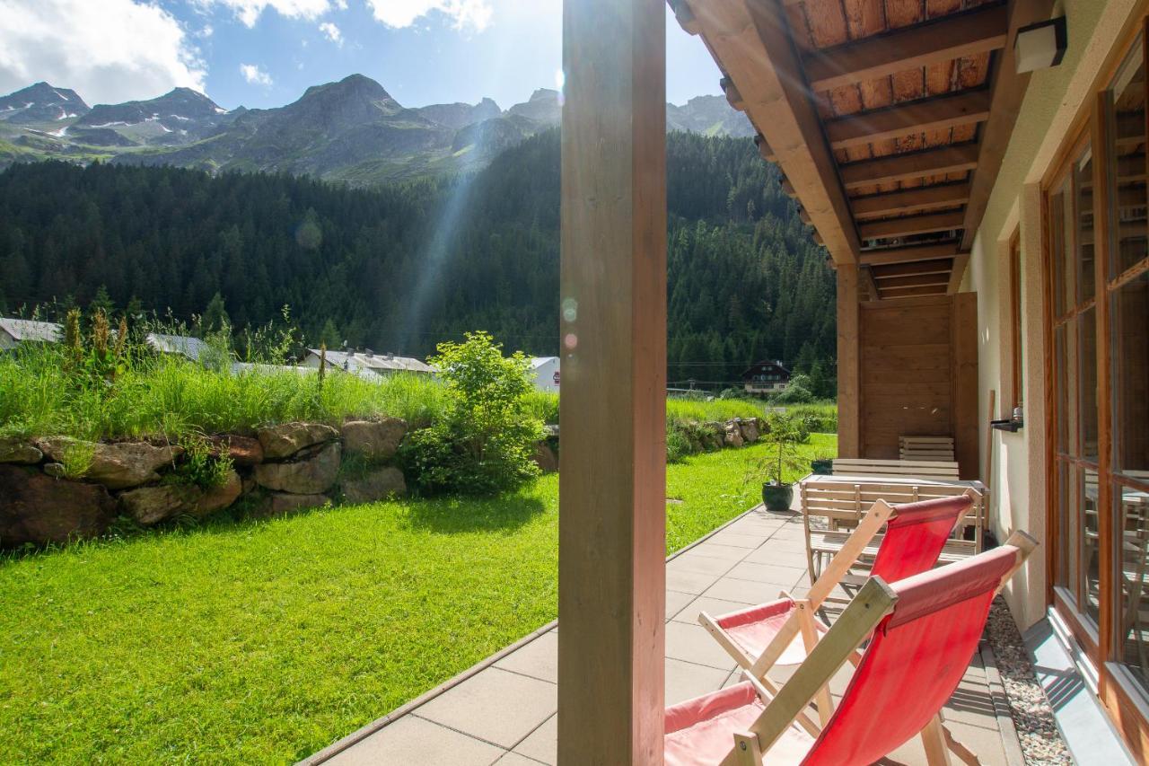 Tauerndorf Enzingerboden Ski In&Out - Steinbock Lodges מראה חיצוני תמונה