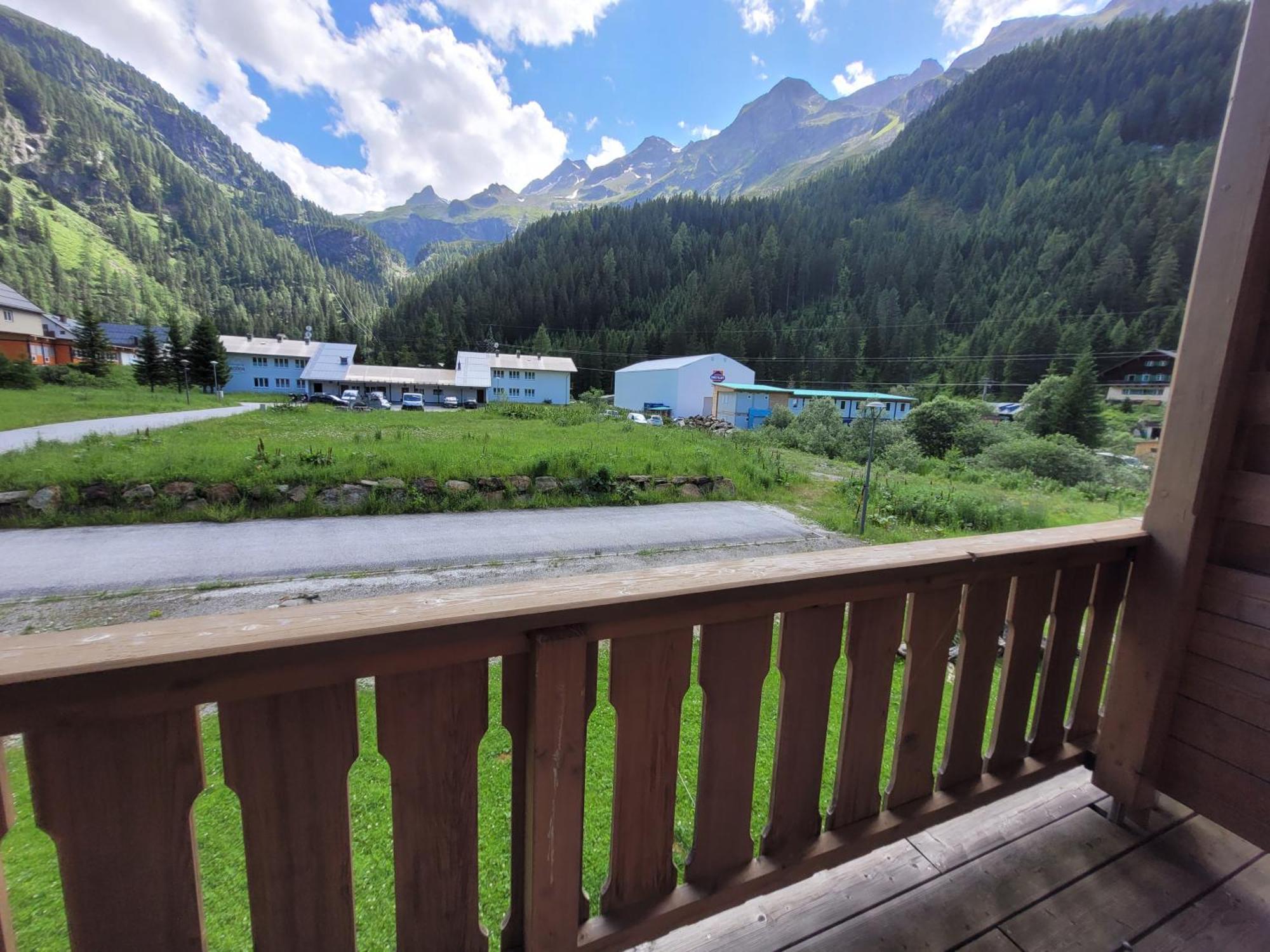 Tauerndorf Enzingerboden Ski In&Out - Steinbock Lodges חדר תמונה